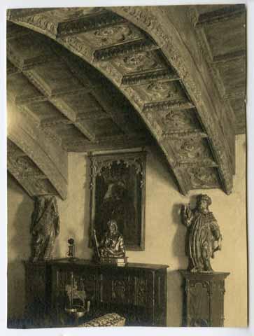 St. John the Baptist Reliquary, Gothic Suite