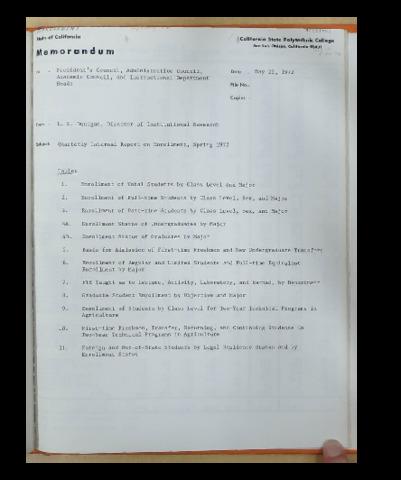 Quarterly internal report on enrollment, Spring 1972