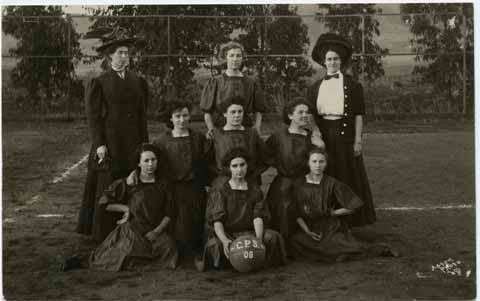 [1908 women's basketball team]
