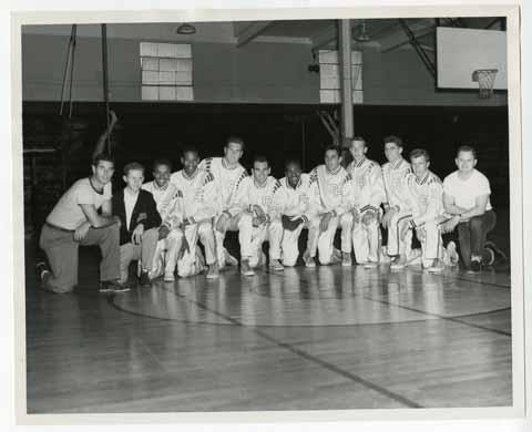 [1951-1952 Basketball Team]