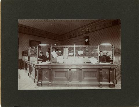 Unidentified bank, San Luis Obispo, 1902