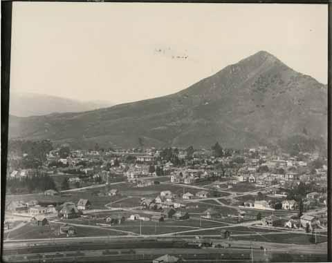 San Luis Obispo, panoramic view from Terrace Hill, 1907