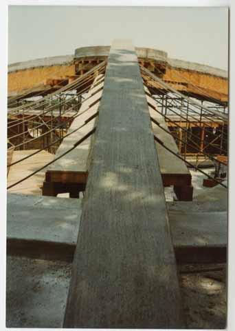 Construction of roof, steel cables and concrete arch , Janko, Dr. and Mrs. Albert, residential, Mont