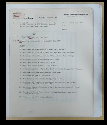 Quarterly internal report on enrollment, Fall 1977